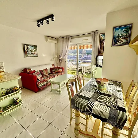 Apartment T2 Climatise Proche Avec Terrasse Et Garage - Fr-1-816-14 *